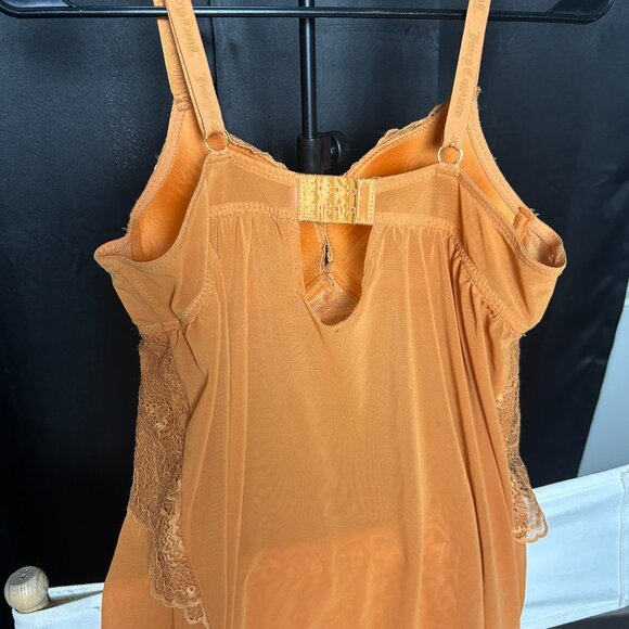 Juicy Couture Nightie - Picture 5 of 5